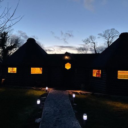 Villa The Wizards Cauldron -Harry Potter Themed Lewannick Exterior foto